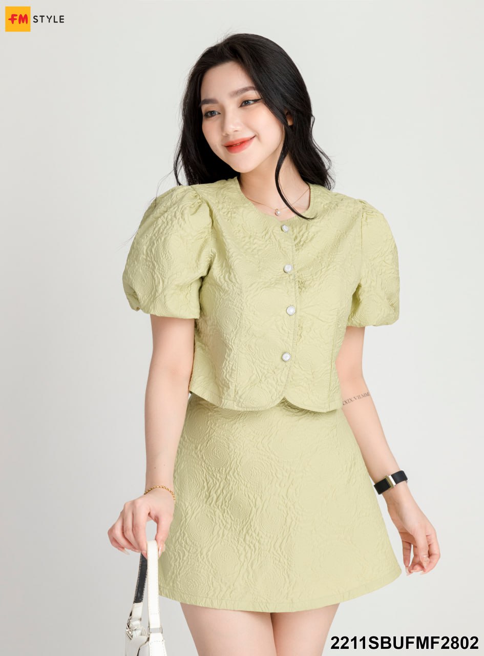 Set Croptop chân váy lông đính ngọc trai Nữ hoàng khoái cảm