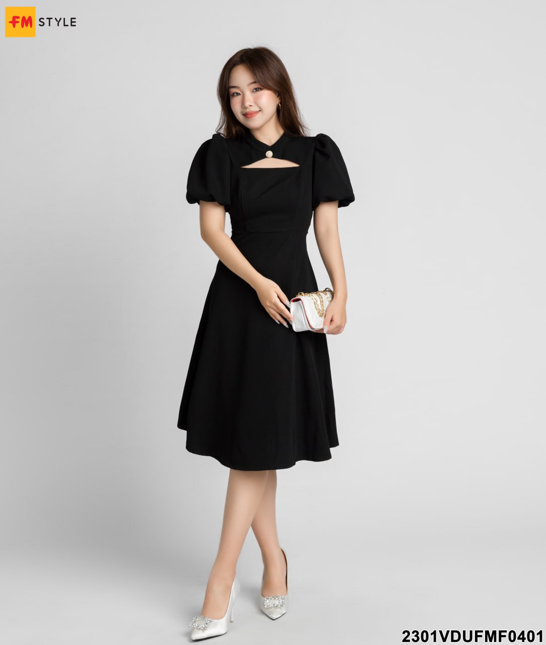 HNCmua - Váy Zara Vải Pha Linen Cổ Vuông Tay Bồng - Màu Đen