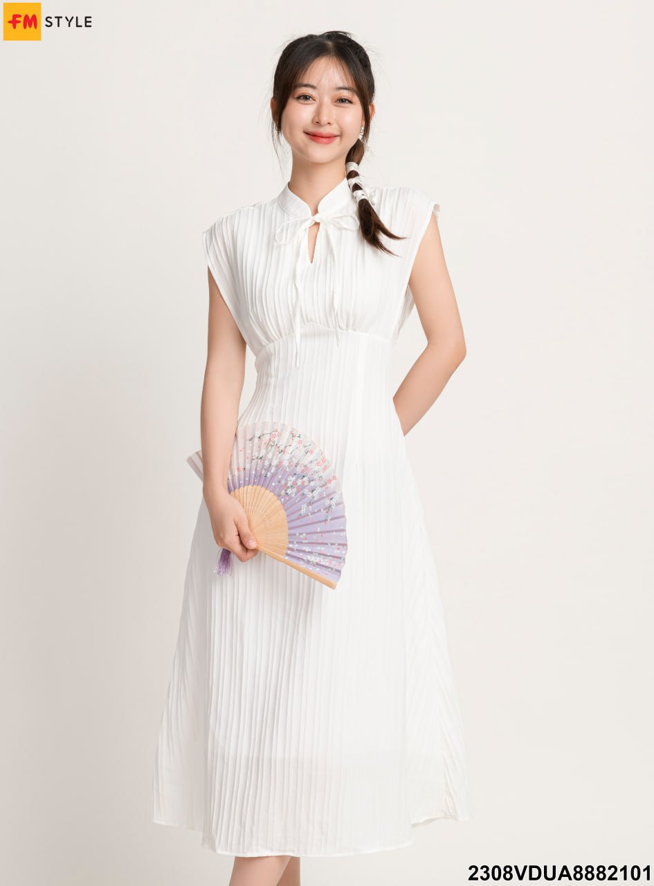 D229 : Đầm voan hoa nhí cổ thắt nơ viền bèo tay loe dài - yishop.com.vn