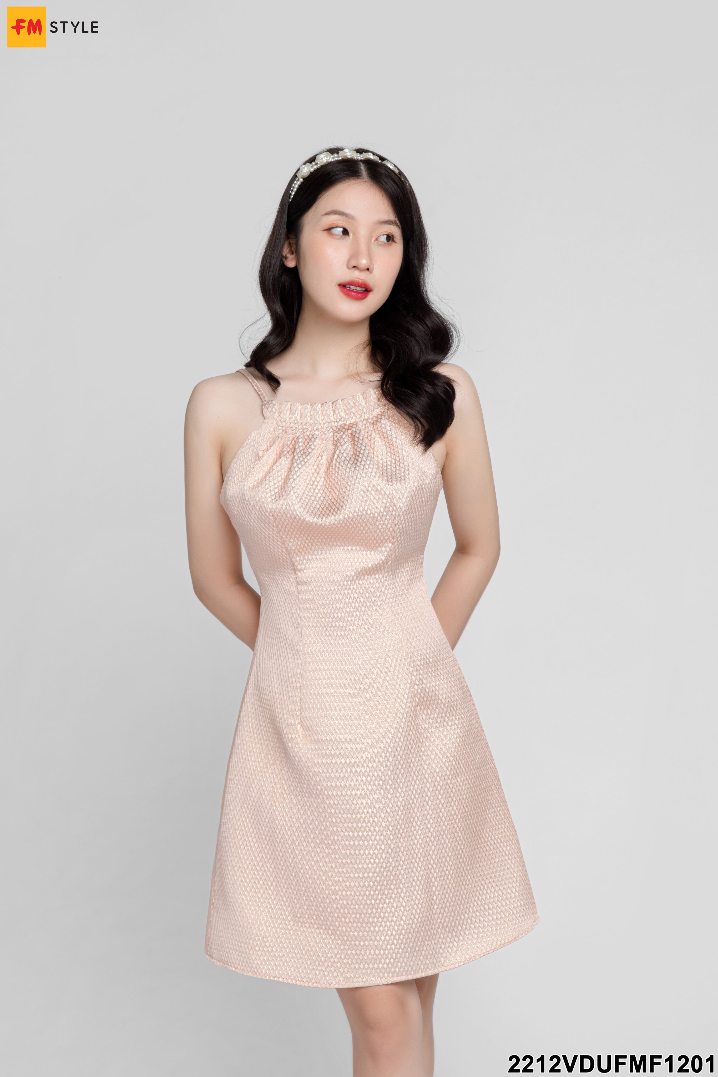 Váy Trắng Cổ Vuông Nơ Lưng Siêu Sang Diện Đi Đám Cưới Tiệc Tùng Cực Chuẩn  Lun ྇ | Shopee Việt Nam